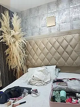 CleoFoxxx  online show from June 27, 11:49 am