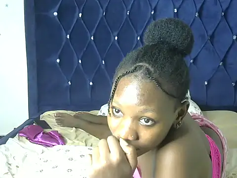 Sexy caramel04 online show from June 5, 5:34 am