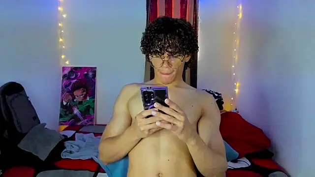 tom bluees10 online show from June 26, 2:56 pm