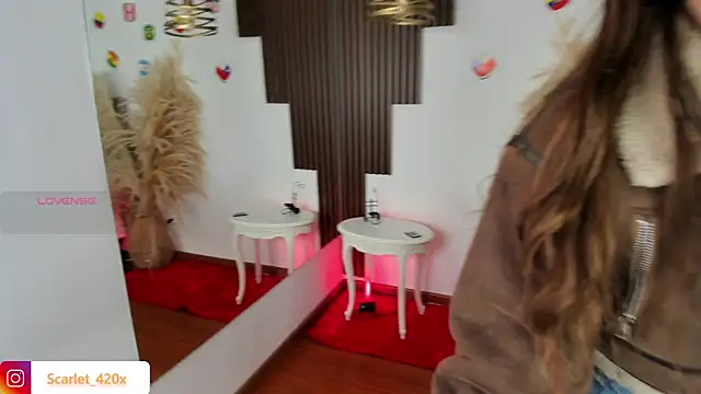 Snapshot of Scarlett__Cooper__1 chatting on June 25, 2:00 pm Scarlett Cooper 1 online show from June 25, 2:00 pm