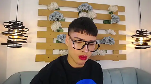 Connor Kings online show from July 4, 8:02 pm