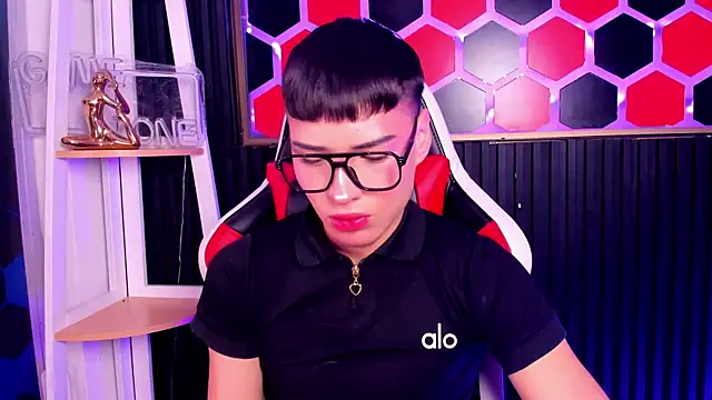 Connor Kings online show from July 5, 9:10 pm