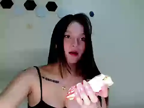 Snapshot of slutty_anna29 chatting on May 31, 3:40 pm slutty anna29 online show from May 31, 3:40 pm