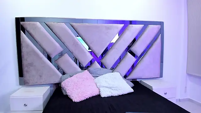 Elena Tylor online show from May 27, 7:54 pm