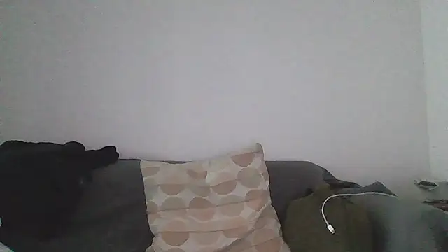 Snapshot of YourBadboy718 chatting on June 10, 8:59 am YourBadboy718 online show from June 10, 8:59 am
