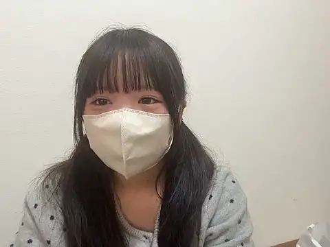 Snapshot of Hirekatsu_18 chatting on May 28, 4:53 am Hirekatsu 18 online show from May 28, 4:53 am