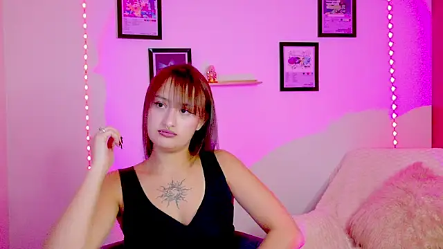 Natha Ramirez online show from June 15, 2:12 am
