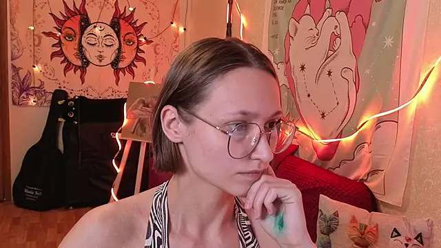 Snapshot of stella_naughty chatting on July 11, 7:58 pm stella naughty online show from July 11, 7:58 pm