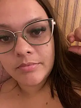 Laryssinha 69 online show from July 13, 11:37 pm