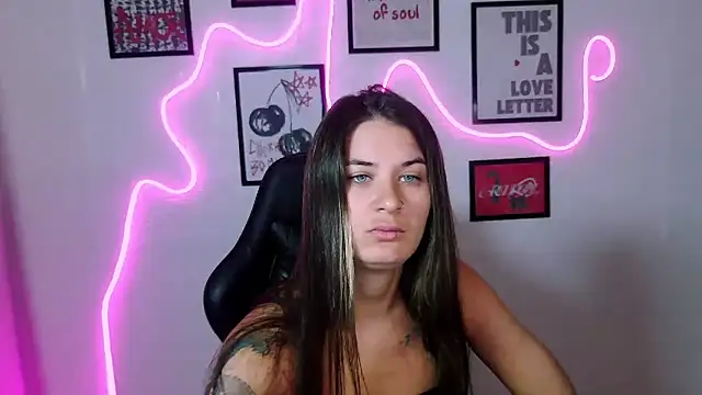 Snapshot of AlisaFrost chatting on May 28, 1:17 pm AlisaFrost online show from May 28, 1:17 pm