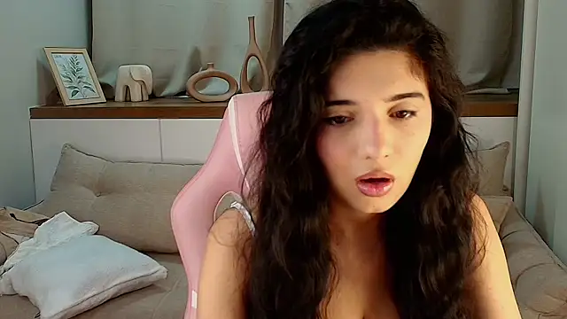 Rose Desiree online show from June 17, 11:09 am
