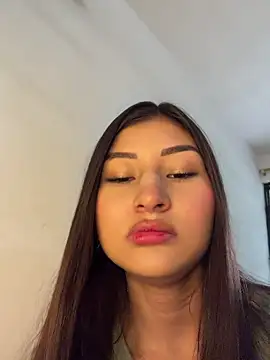Snapshot of Aylin-fire chatting on July 4, 6:45 pm Aylin-fire online show from July 4, 6:45 pm