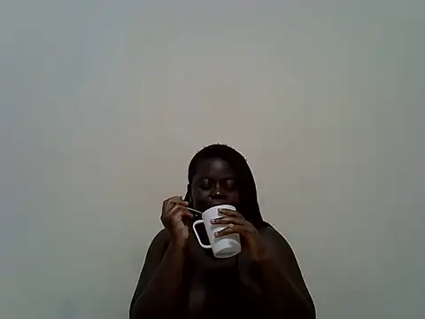 berrynova online show from June 19, 11:20 pm