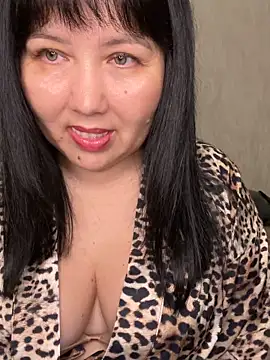 Snapshot of Love__beby chatting on June 1, 10:09 pm Love beby online show from June 1, 10:09 pm