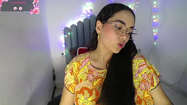 farah samira online show from June 26, 7:31 pm
