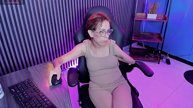 Madame mature1 online show from June 15, 4:28 pm