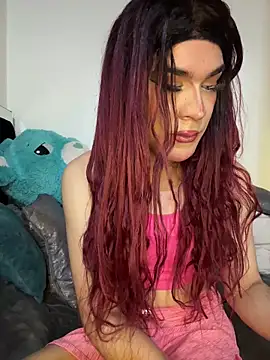 Snapshot of Mia_Frank__ chatting on May 23, 9:03 pm Mia Frank online show from May 23, 9:03 pm