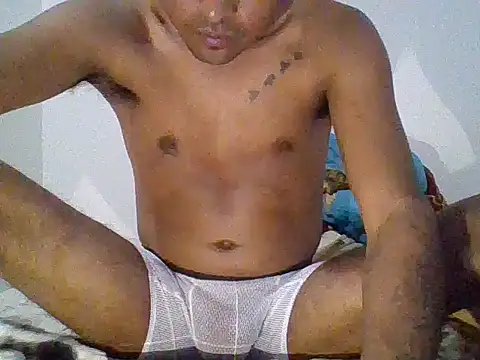 Snapshot of LeonMarcus chatting on May 25, 2:22 am LeonMarcus online show from May 25, 2:22 am