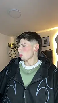 JarbinParker online show from June 2, 4:23 am