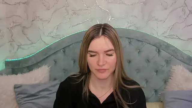 RoxyReignn online show from May 31, 10:54 pm