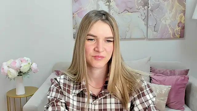 RoxyReignn online show from June 20, 9:53 pm