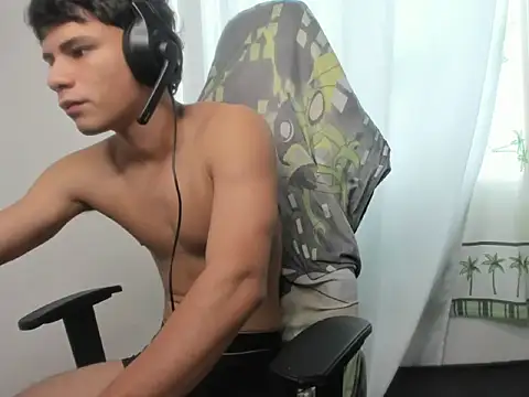 Adrian hot01 online show from May 29, 8:48 pm