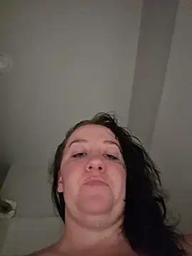 CreamVixen online show from June 4, 5:12 am