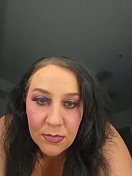 CreamVixen online show from May 28, 4:31 am