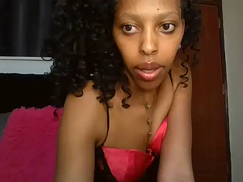 Snapshot of seshyy chatting on June 10, 10:33 pm seshyy online show from June 10, 10:33 pm