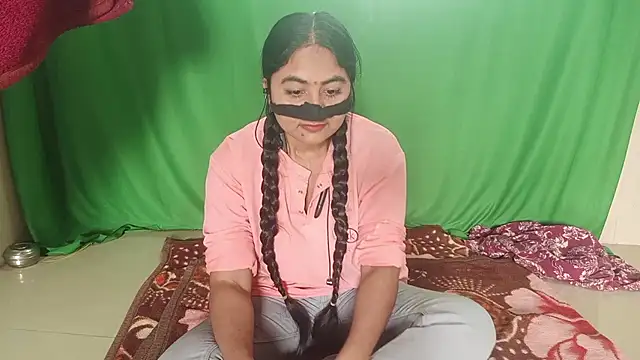Snapshot of sakshi_moni chatting on July 5, 10:00 am sakshi moni online show from July 5, 10:00 am