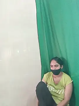 Snapshot of sakshi_moni chatting on July 11, 1:28 am sakshi moni online show from July 11, 1:28 am