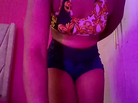 thaisleen online show from June 26, 5:02 am