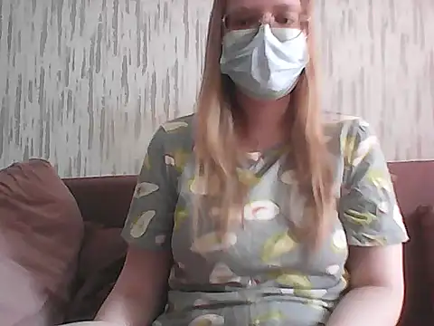 DefacedPose online show from May 28, 10:00 am