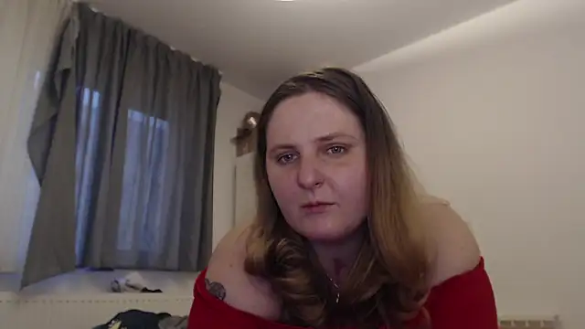 Snapshot of JessicaBake chatting on June 1, 5:12 pm JessicaBake online show from June 1, 5:12 pm