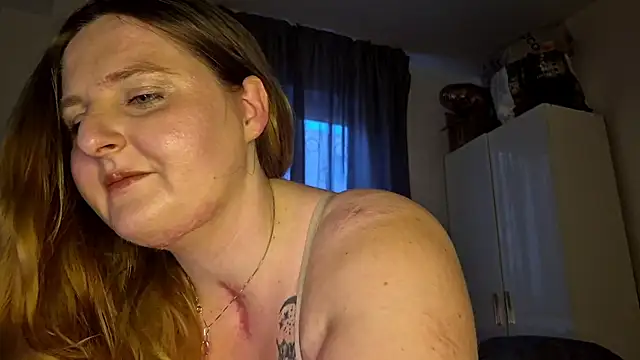 JessicaBake online show from June 7, 5:51 pm