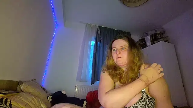 JessicaBake online show from July 9, 2:34 am