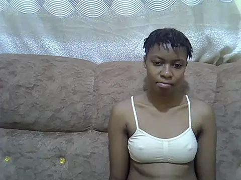 Snapshot of prettyy_joy chatting on July 8, 7:42 am prettyy joy online show from July 8, 7:42 am