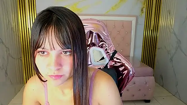 isabeau s online show from July 3, 1:06 pm