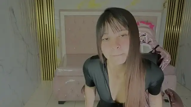 isabeau s online show from July 15, 1:18 pm