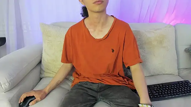 Erick blueBoy online show from May 26, 9:13 pm