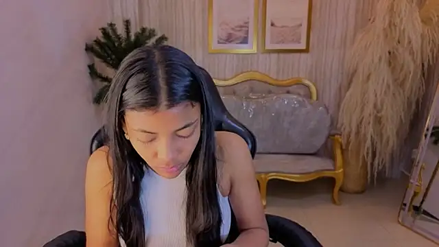 Snapshot of valentina_gomez_s chatting on July 11, 12:38 pm valentina gomez s online show from July 11, 12:38 pm