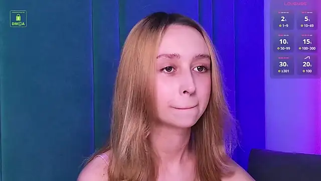 Snapshot of RachelVacsler chatting on June 12, 8:39 pm RachelVacsler online show from June 12, 8:39 pm