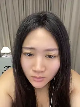 Luckysisi-s online show from June 20, 2:33 pm