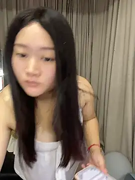 Luckysisi-s online show from June 22, 2:50 am