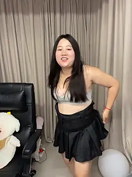 Luckysisi-s online show from June 27, 2:17 am
