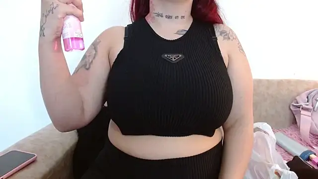 Snapshot of Ariel_dirty_whore chatting on June 11, 8:06 pm Ariel dirty whore online show from June 11, 8:06 pm