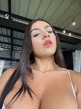 Snapshot of VictoriaSecretXXX chatting on July 3, 1:06 pm VictoriaSecretXXX online show from July 3, 1:06 pm