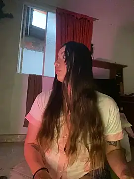 Snapshot of -Cattleya- chatting on May 27, 11:17 am -Cattleya- online show from May 27, 11:17 am