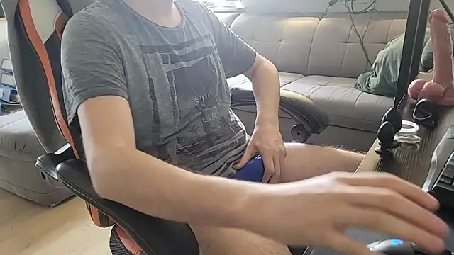 Pat CumShow4Dad online show from June 13, 9:51 am