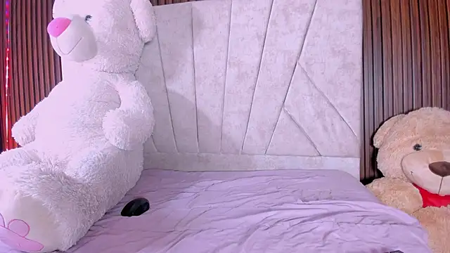 Snapshot of ariel_creamy20 chatting on June 7, 9:14 am ariel creamy20 online show from June 7, 9:14 am